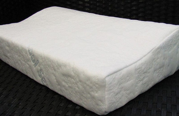 Close Up View Of The Bottom Right Corner Of The Eurolux Cervical Pillow