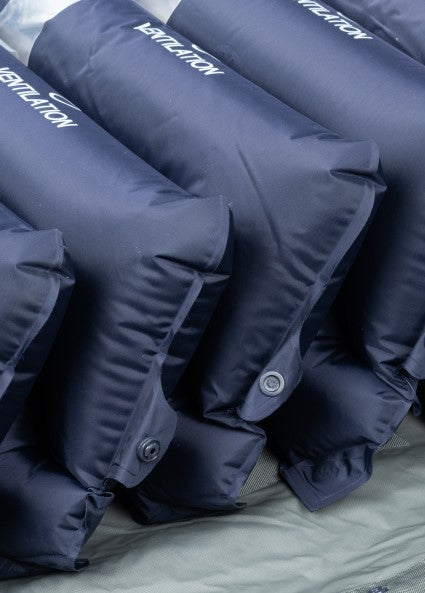 Close Up View Of The Cell on Cell Design For The Emerald Selectis Serenity Alternating Pressure LAL Mattress System Cell on Cell