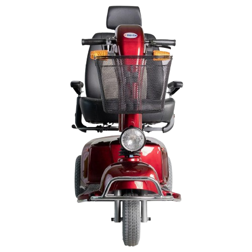 Vista frontal centrada del scooter de movilidad Merits Pioneer 9