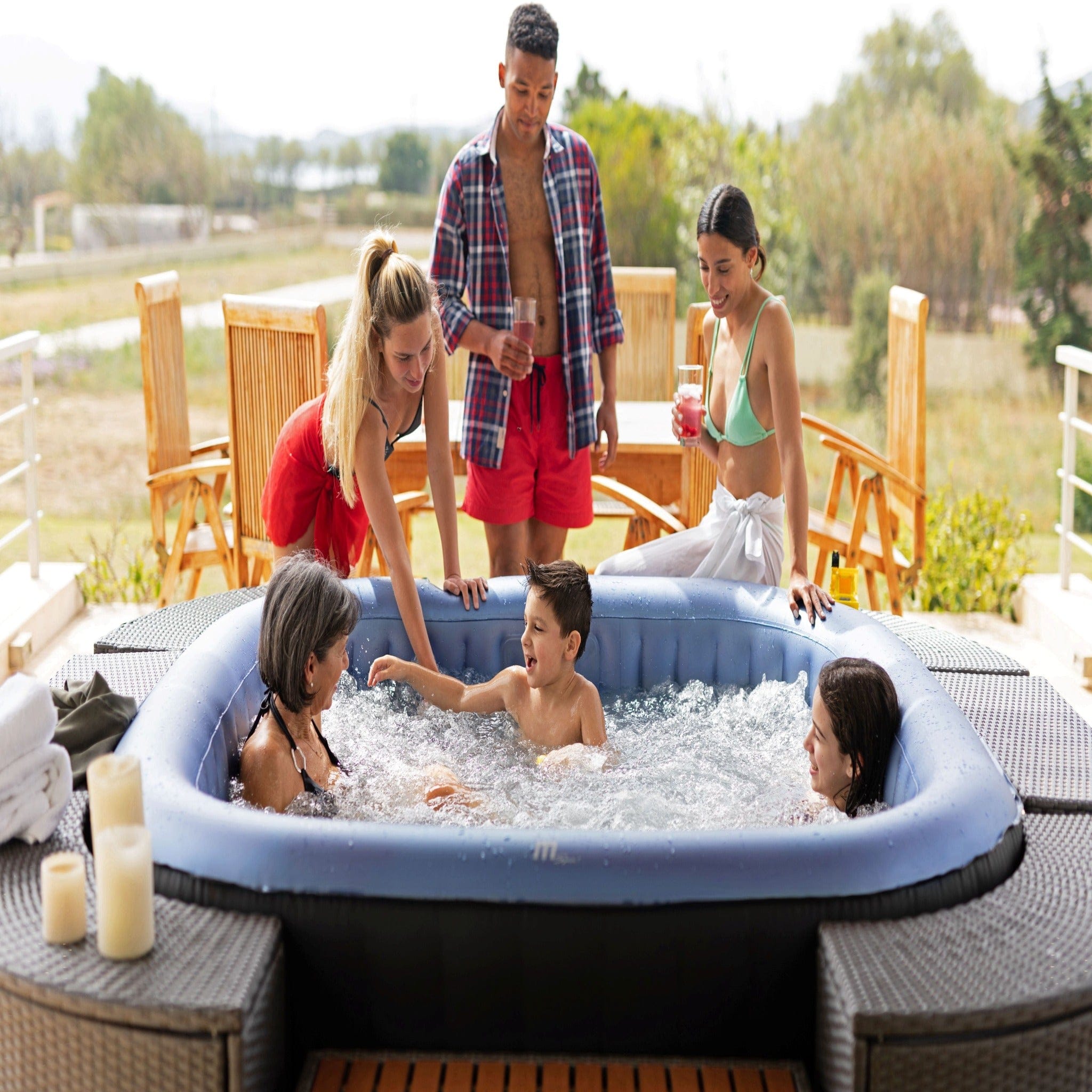 バイオテック AGAIA Bubble SPA 30個×6箱 MSpa TEKAPO Inflatable Square Bubble Spa 6 Person Capacity