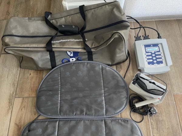 QRS 101 PEMF Home System Close Up View Mat Pen Applicator Glasses Applicator And Bag