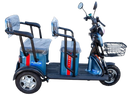 Vista lateral derecha del scooter eléctrico para dos personas Pushpak Motors-Pushpak 3500 en color azul