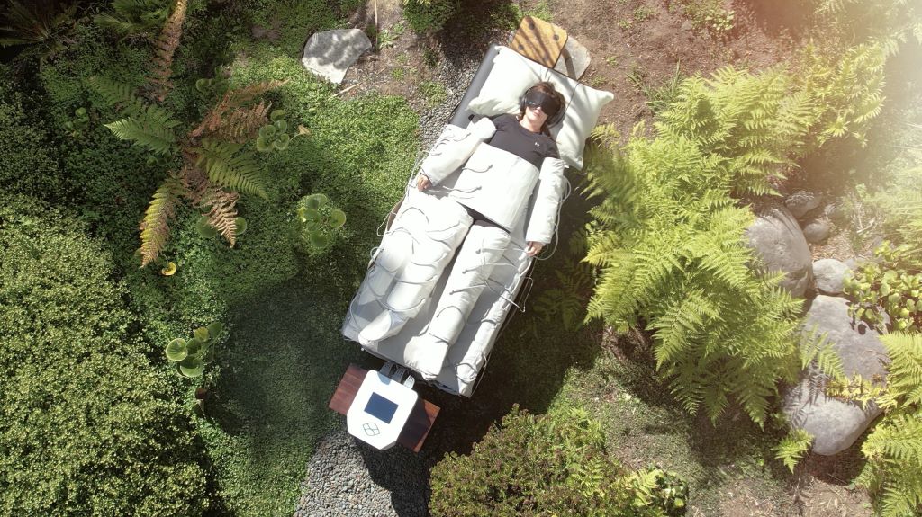 Flowpresso Full Body Compression & Lymphatic Drainage Therapy Suit