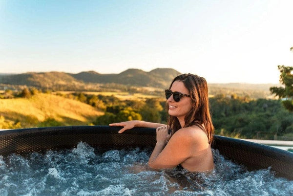 MSpa Duet Round 6-Person Inflatable Hot Tub