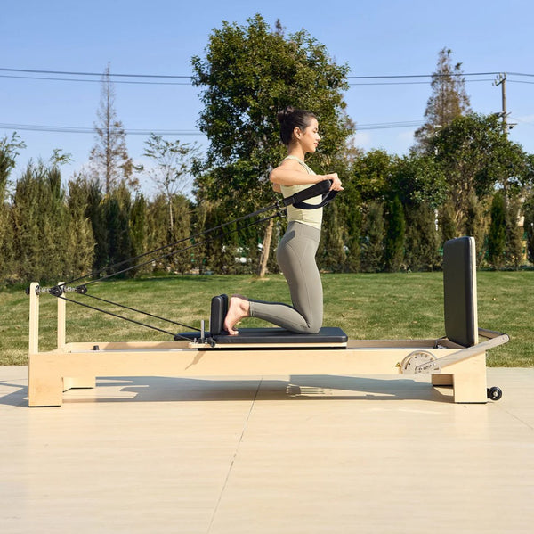 Hisooth StudioSolid 60M Pilates Reformer