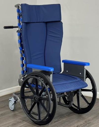 Side View Of The Med Mizer Freedom Flex Chair With Mag Wheels