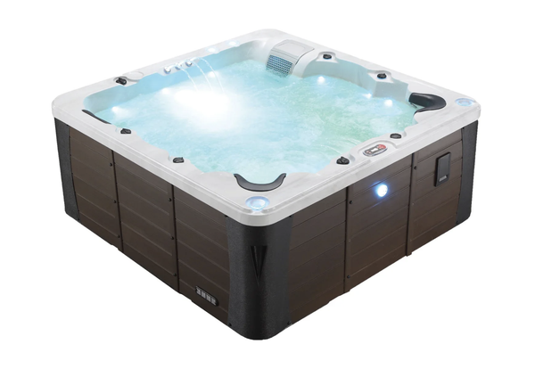 Liberty Spas Luxury 240V 6 Person Spa LYS6000